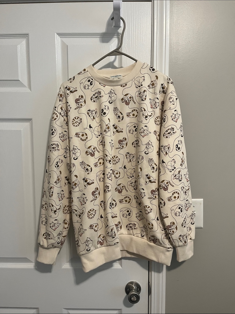 NWOT Earthbound Fleece Lined Cat Sweater